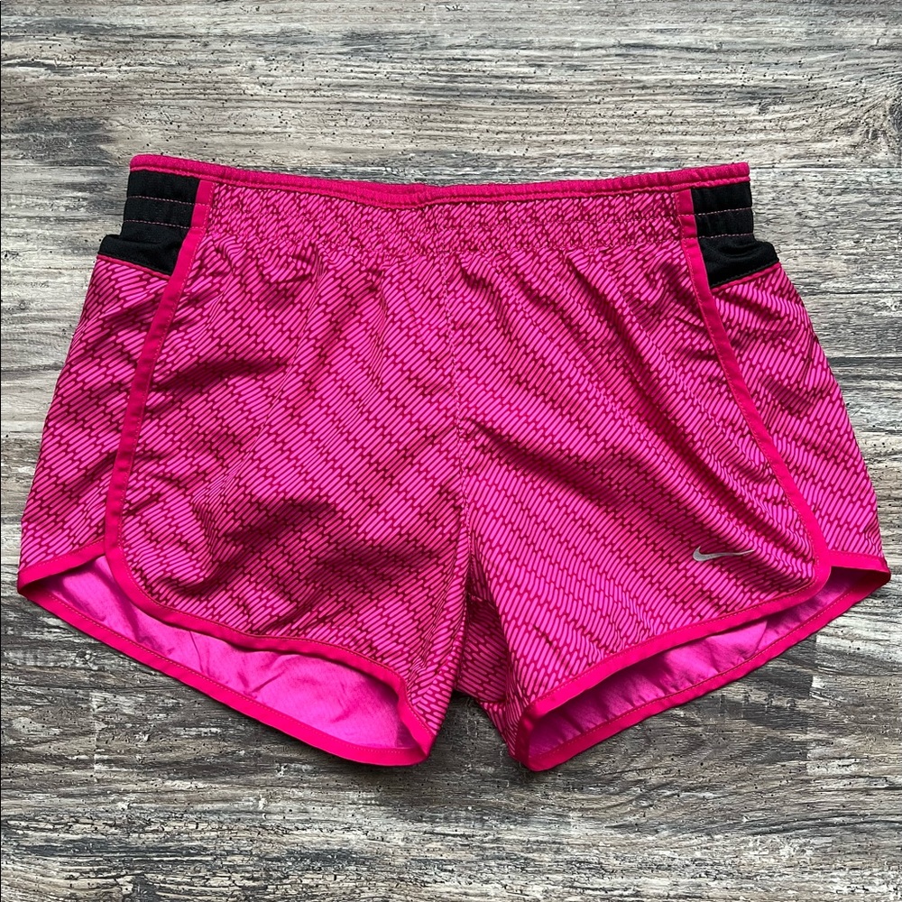 Like new Nike dry fit Shorts bright pink